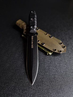 Vakulich: Accuracy in the Hands of the Hunter (black polymer, black handle, colored scabbard)