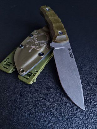 Yarchuk &ndash; a tourist knife for travelers who conquer the elements of nature (etching, olive handle, colored scabbard)