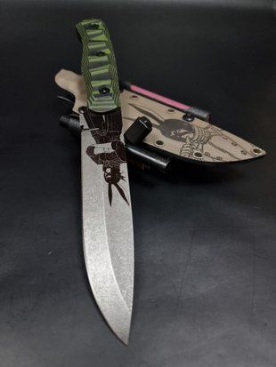 Survival Knife "Khorunzhiy" | Green Micarta "Rabbit" Engraving