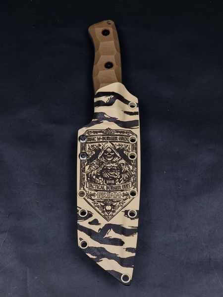 Tactical Knife "Tanto" | Coyote, Valknut and Raven Engraving