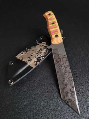 "Tanto: Tourist Knife for Discoveries" (etching, orange handle, black scabbard)