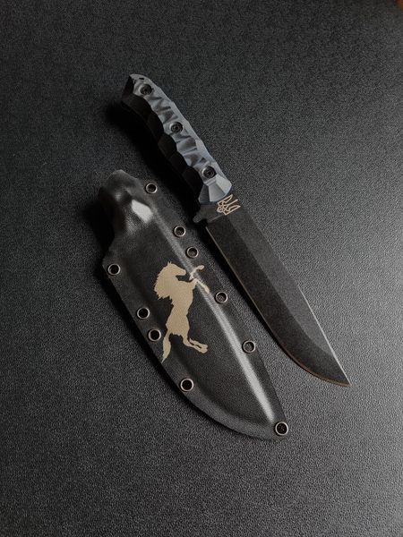 Haydamak polymer black - tourist knife (Black handle, black scabbard)