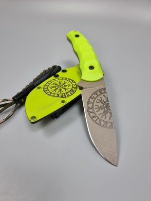 Yarchuk &mdash; Survival Knife with Firesteel and "Helm of Awe" Engraving - Signal Green