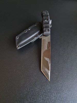 Tanto Etching - Multi Purpose Knife (Black Handle, Black Scabbard)