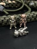 Темляк з латунною намистиною &ldquo;Сталкер у протигазі&rdquo; N021 фото