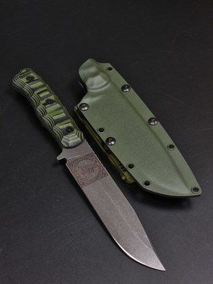 Survival Knife "Haydamak" Black/Green (Cossack and Mazepa Quote Engraving)