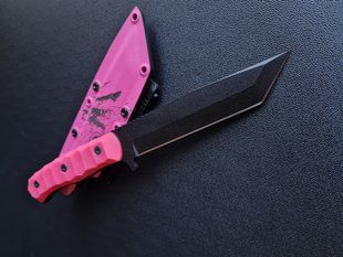 Тактичний ніж Танто Custom "Mikasa Edition" &mdash; Чорний Полімер, Рожеве Руків'я, Гравіювання Attack on Titan, Molle tanto-polymer-black-pink-molle-mikasa фото