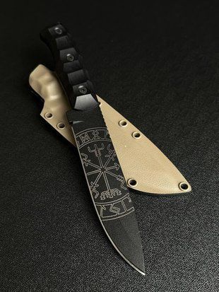 "Khorunzhiy" &ndash; A knife that leads to adventures (black polymer, black handle, sand scabbard)