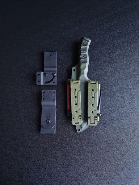 "Schedryk" is a tactical knife with maximum efficiency (etching, black-green handle, colored scabbard)