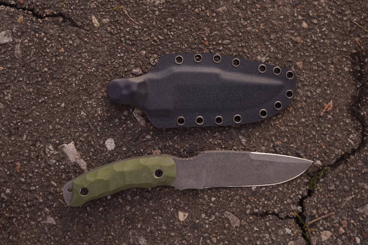 First sample of the Tygrolov knife, Autumn 2022